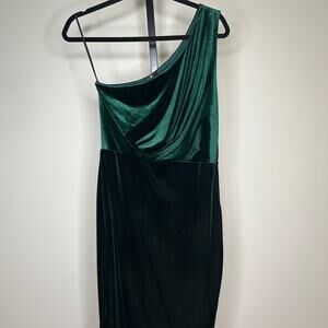 Lulus velvet dress-size Large-green velvet, one shoulder, stretch knee length‎